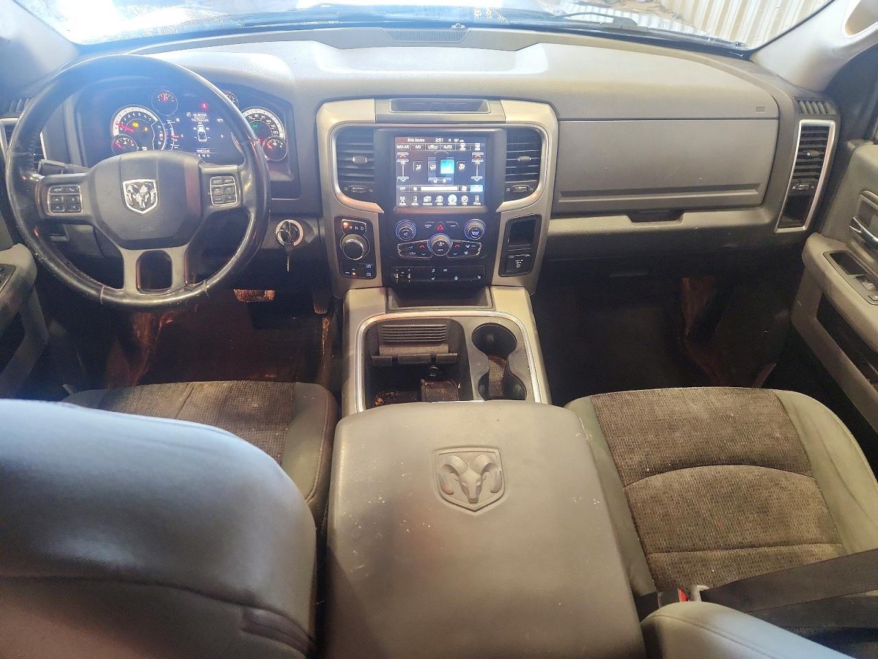 2016 Dodge RAM 1500 SLT