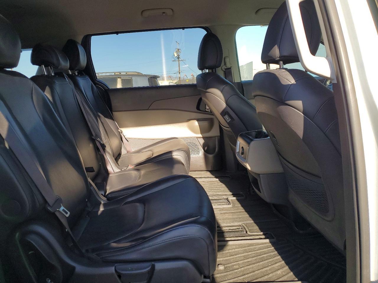 2025 KIA Carnival