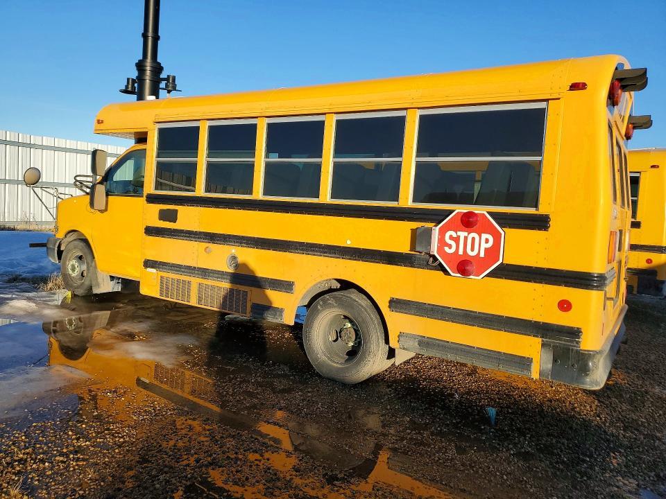 2010 Chev 2010 Thomas Minotour G3500-School Bus