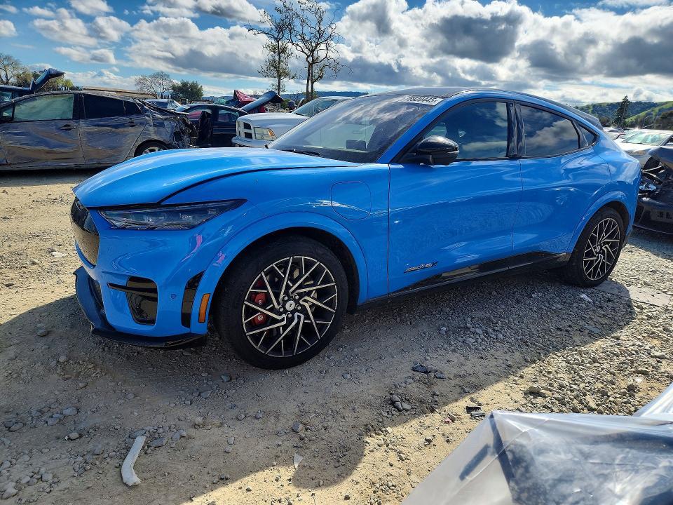 2023 Ford Mustang Mach-e gt