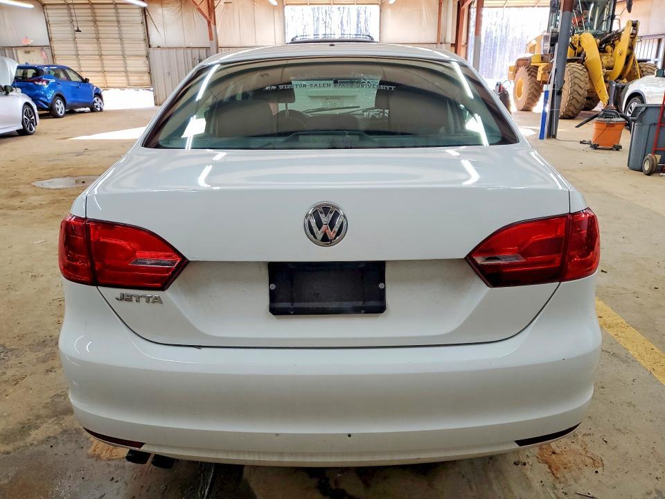 2013 Volkswagen Jetta Base