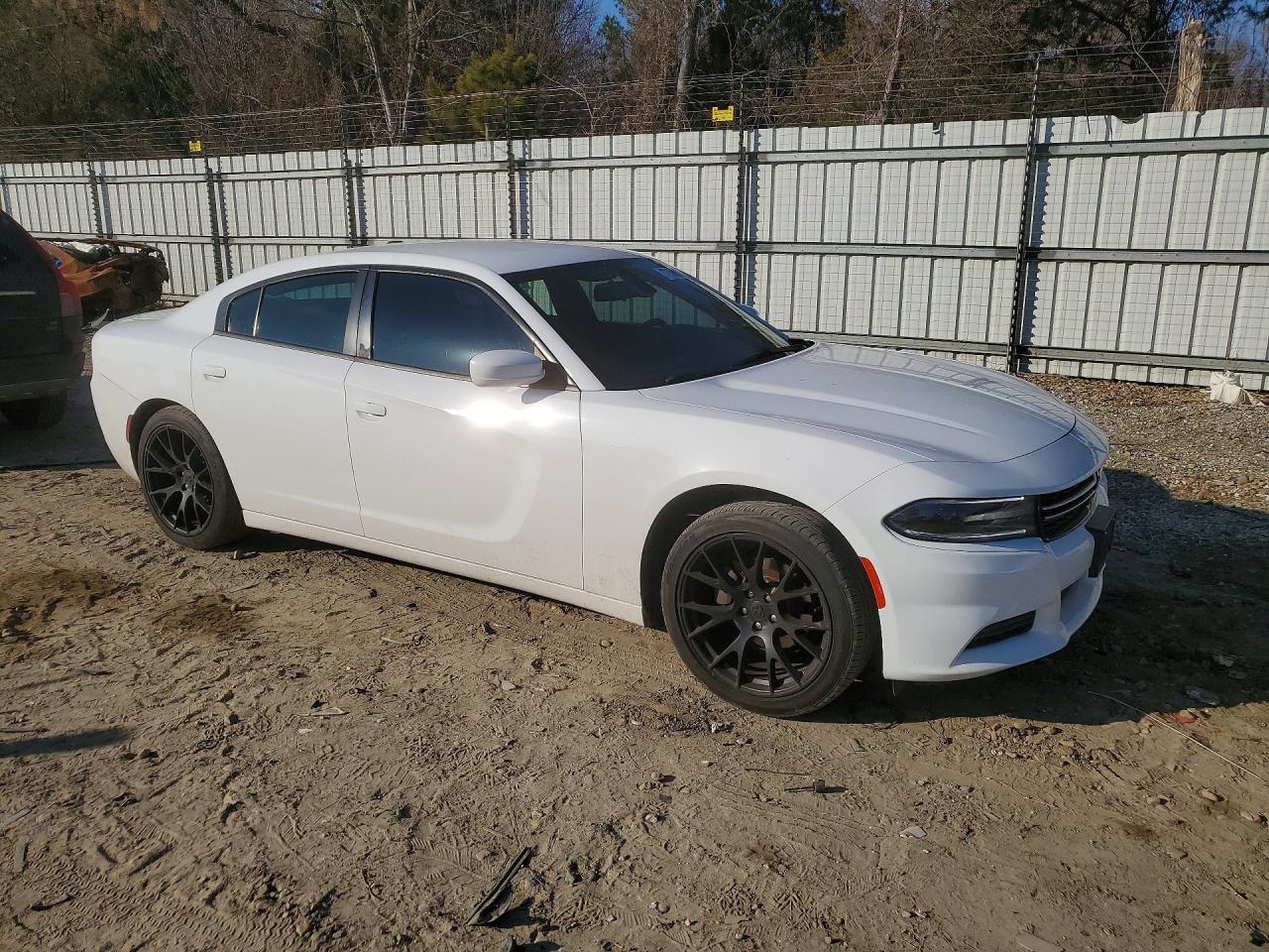 2015 Dodge Charger se