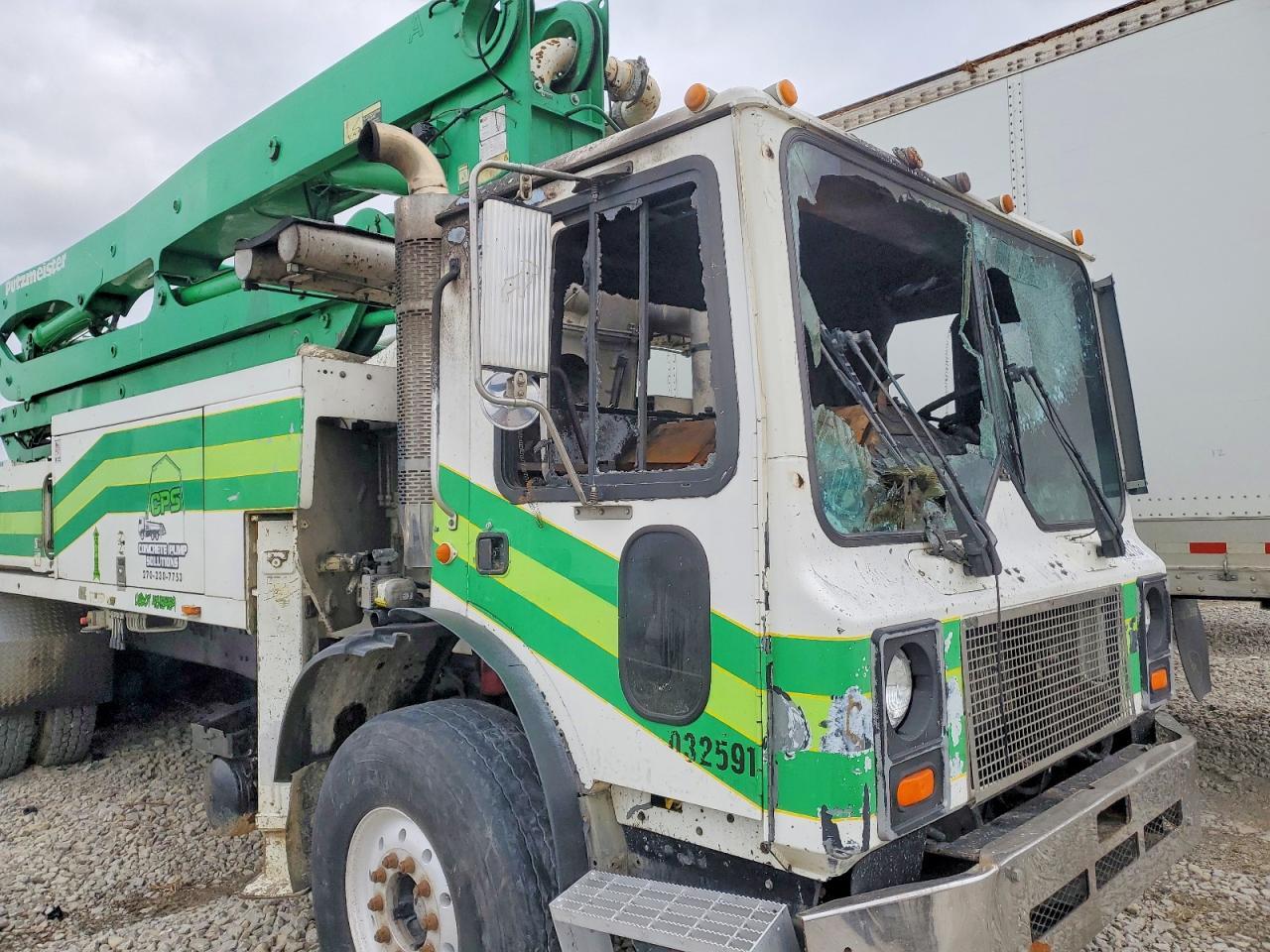 2006 Mack 600 MR600