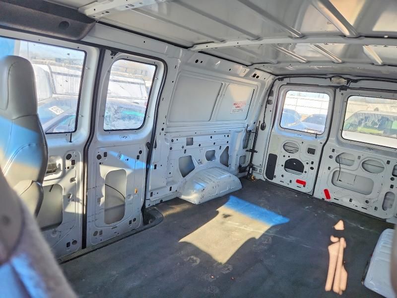 2009 Ford E150 Delivery van