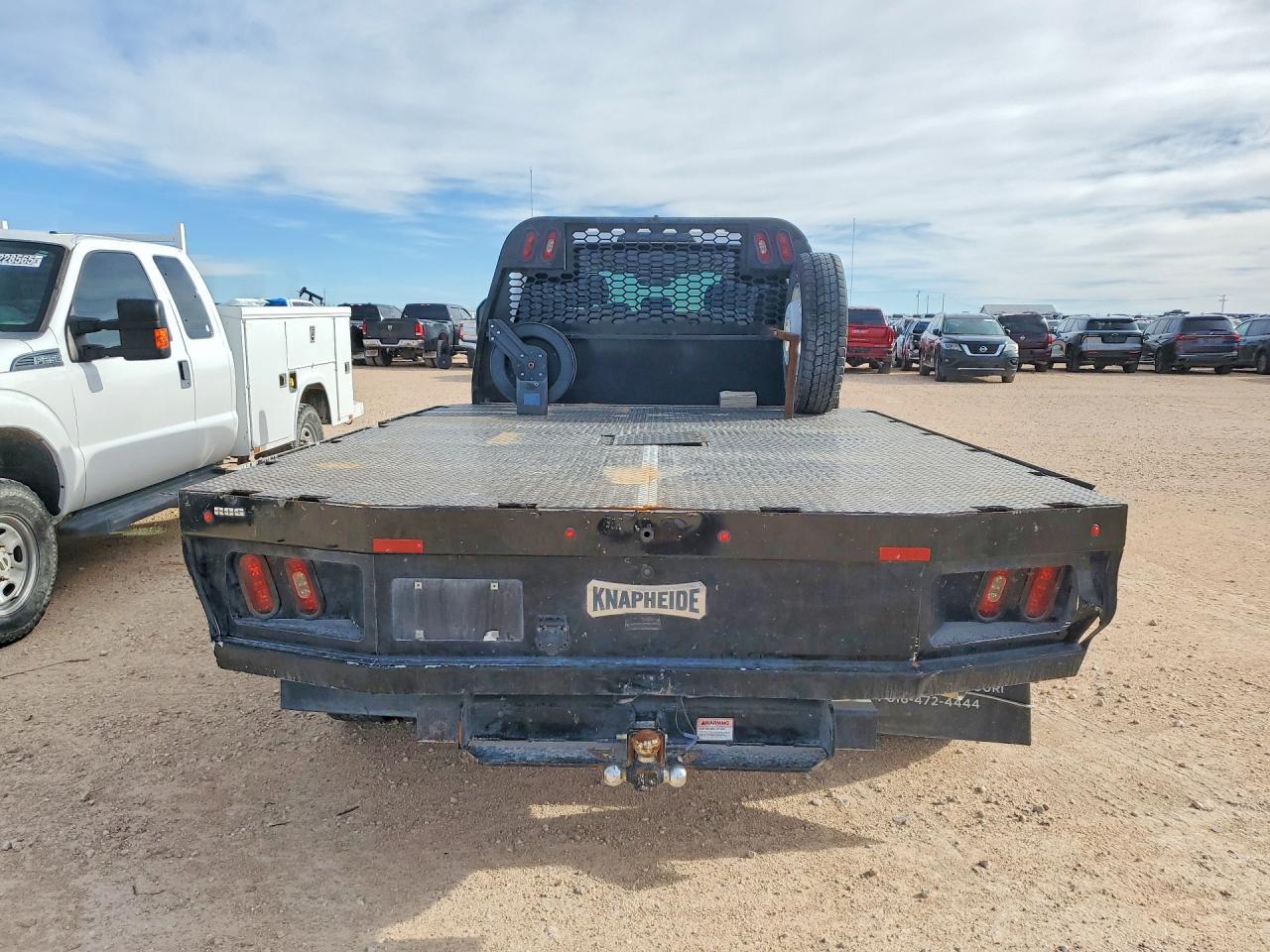 2020 Ford F450 Super Duty Flatbed Truck