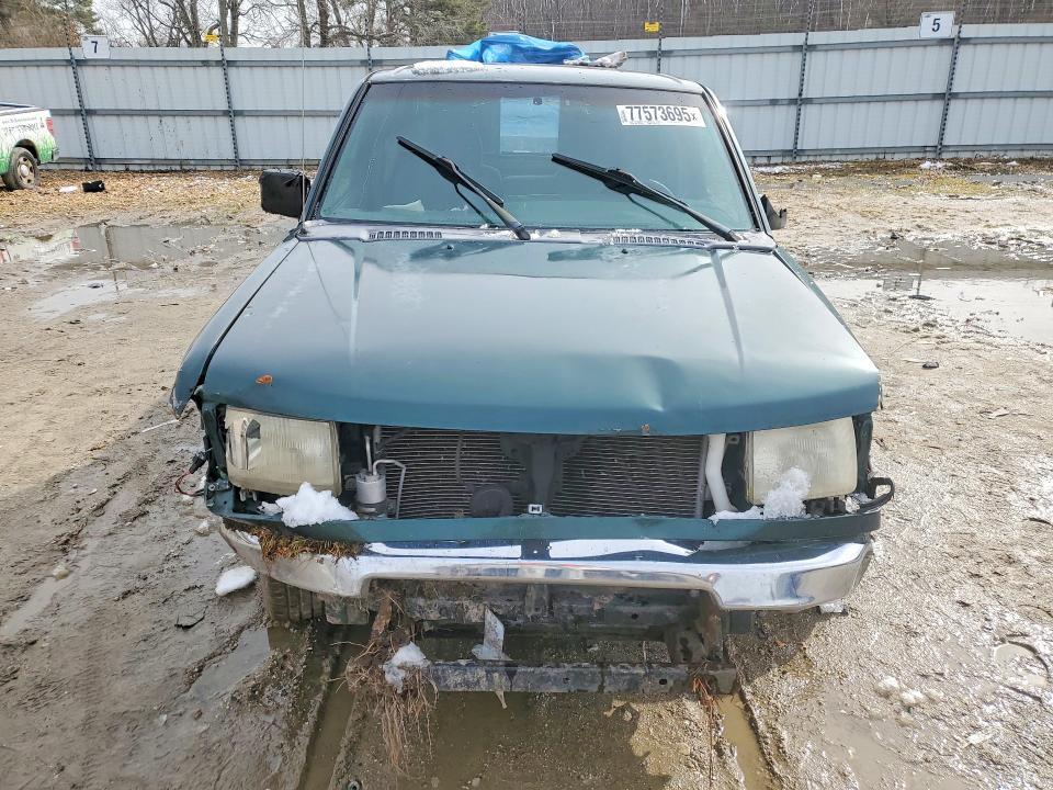 2000 Nissan Frontier XE