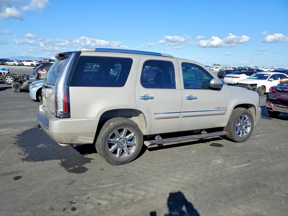 2007 GMC Yukon Denali