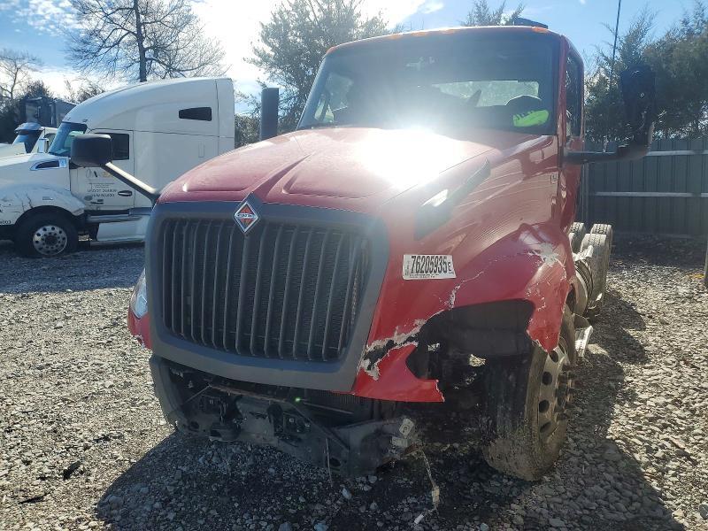 2018 International LT625 Semi Truck