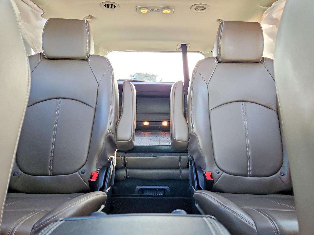 2017 GMC Acadia Limited Slt-2