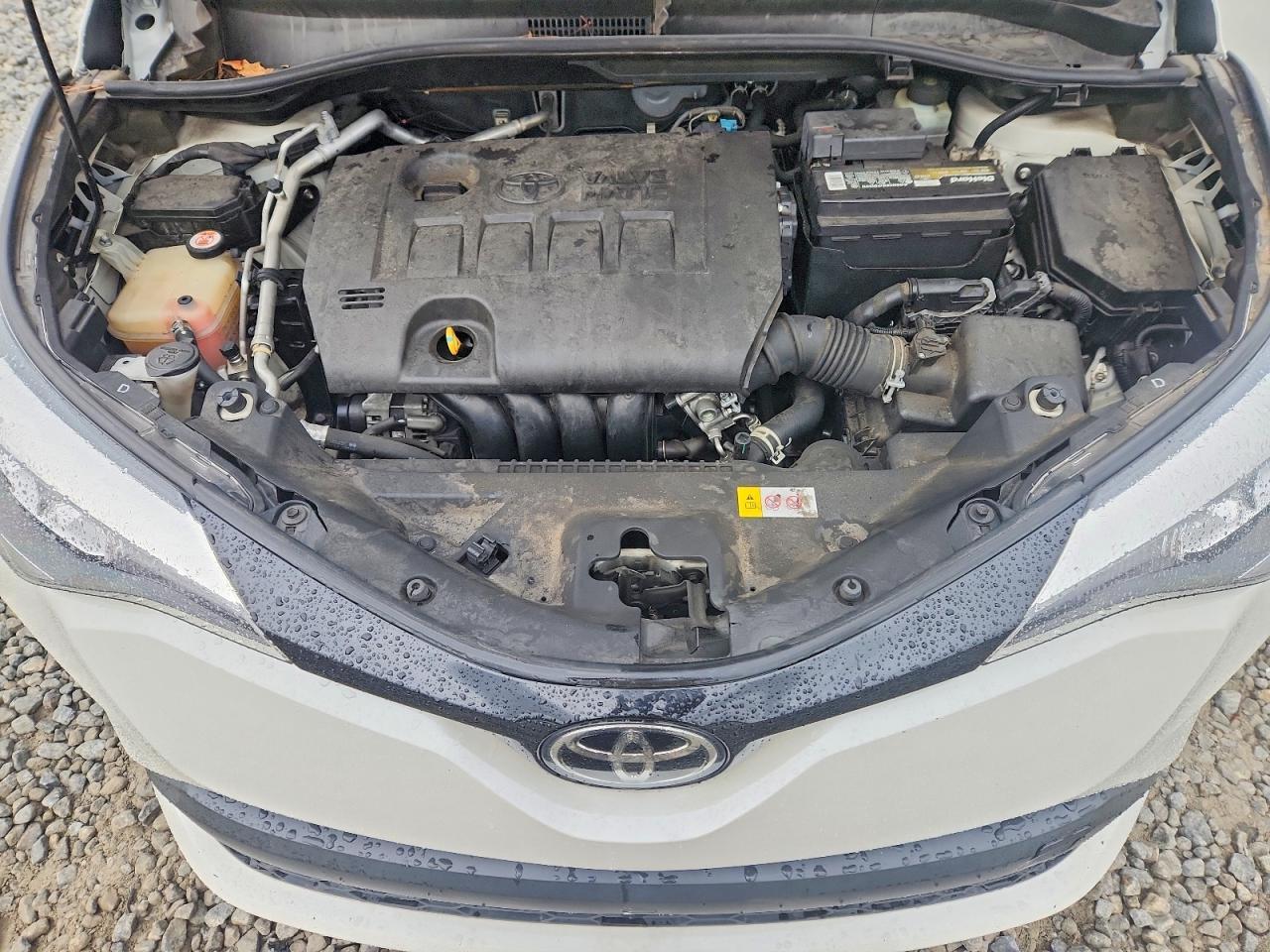 2020 Toyota C-hr xle