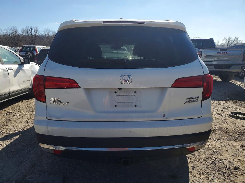2018 Honda Pilot Touring