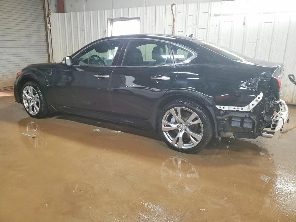 2016 Infiniti Q70 3.7