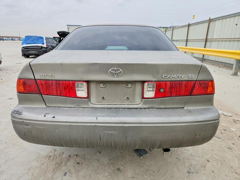 2000 Toyota Camry ce