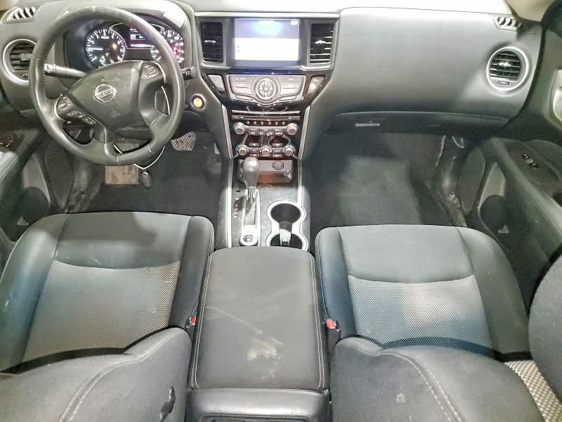 2017 Nissan Pathfinder s