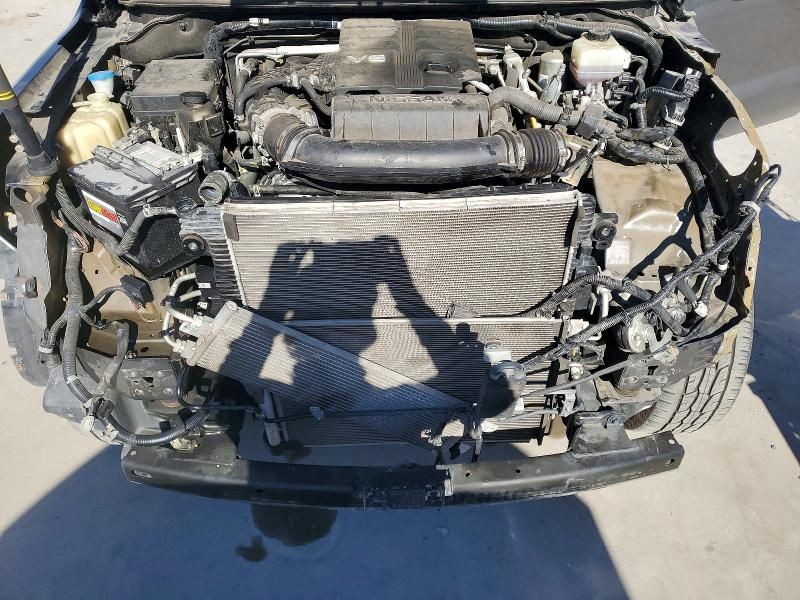 2022 Nissan Frontier s