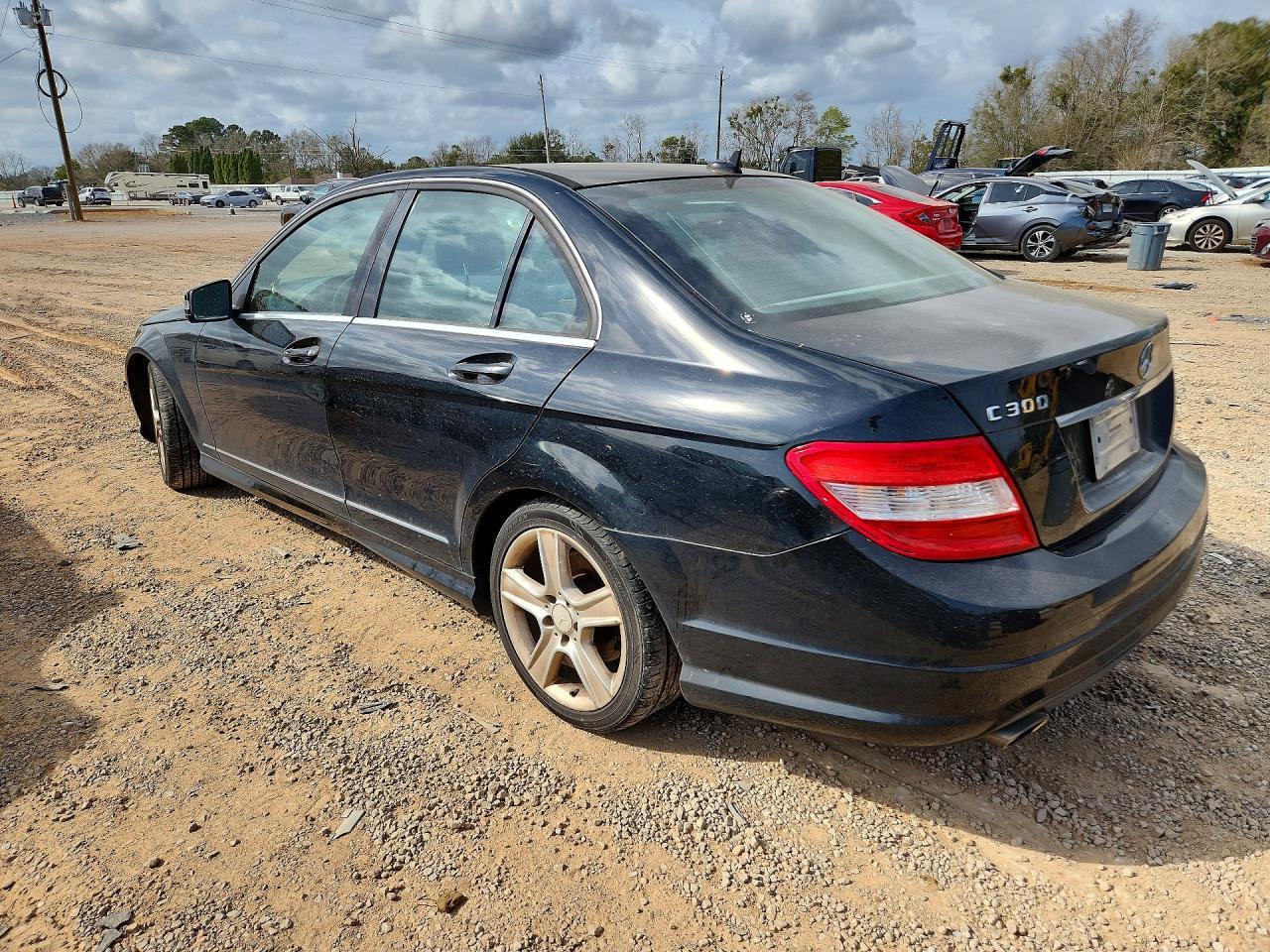 2011 Mercedes-Benz C300