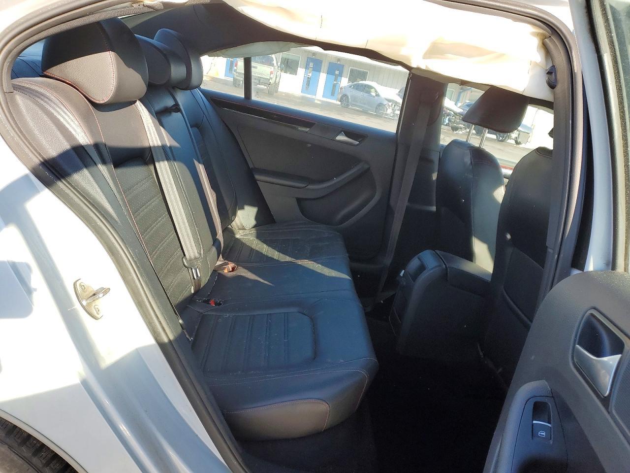 2017 Volkswagen Jetta gli