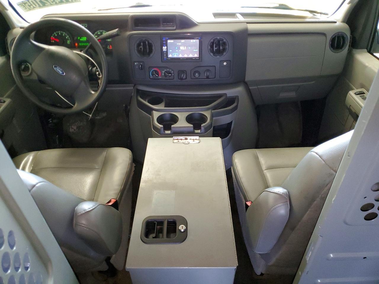 2014 Ford E250 Utility / Service Van