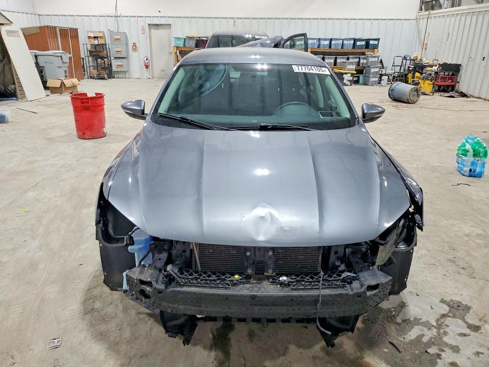 2017 Volkswagen Passat s