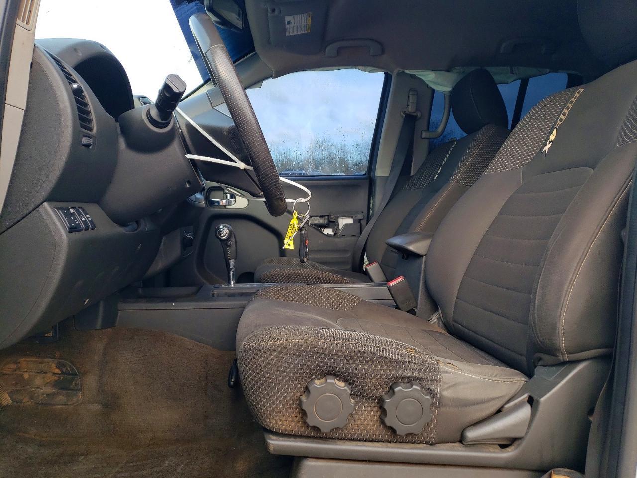2015 Nissan Frontier S