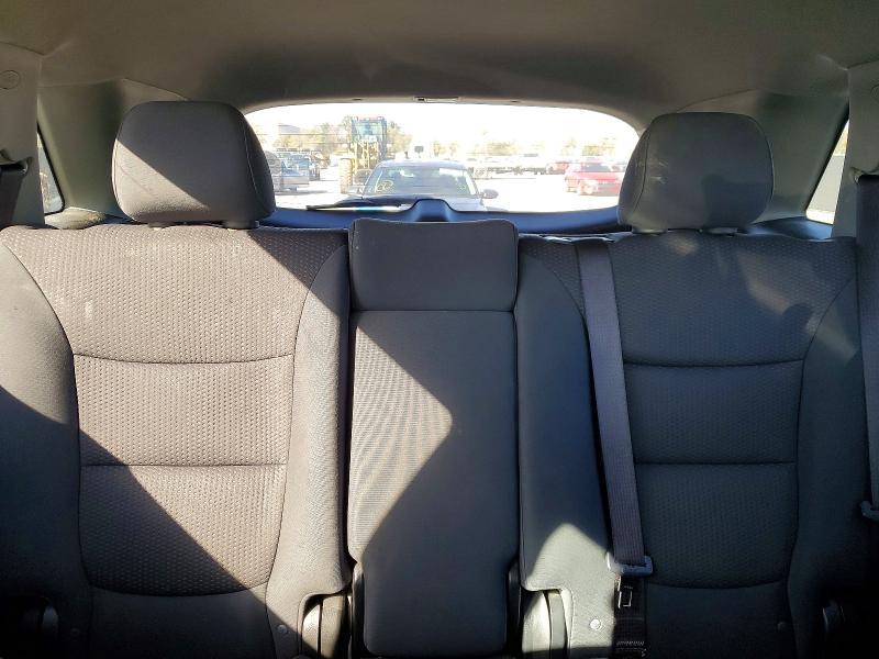 2011 KIA Sorento lx