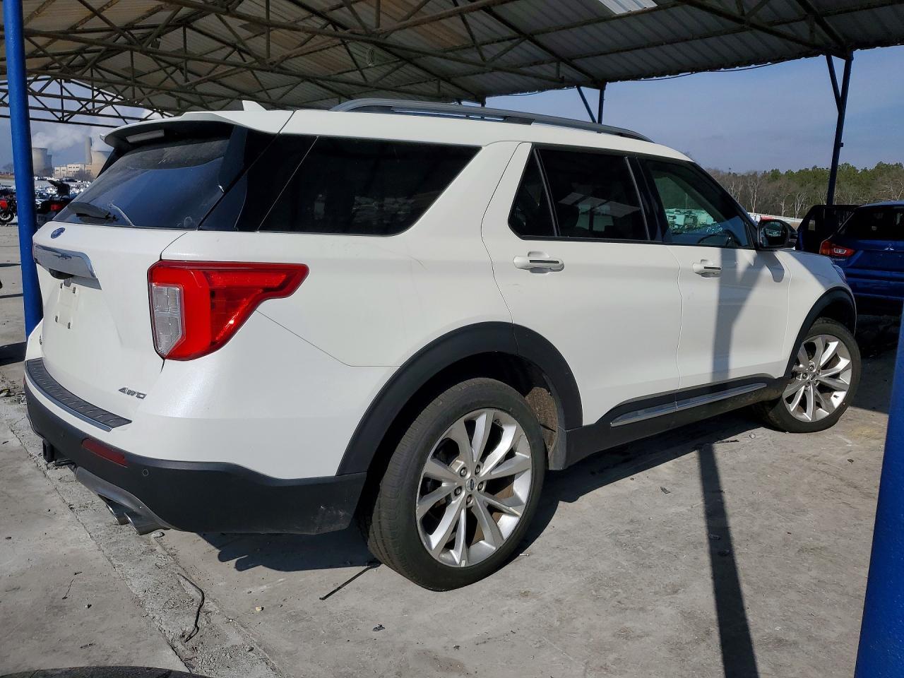 2023 Ford Explorer Platinum