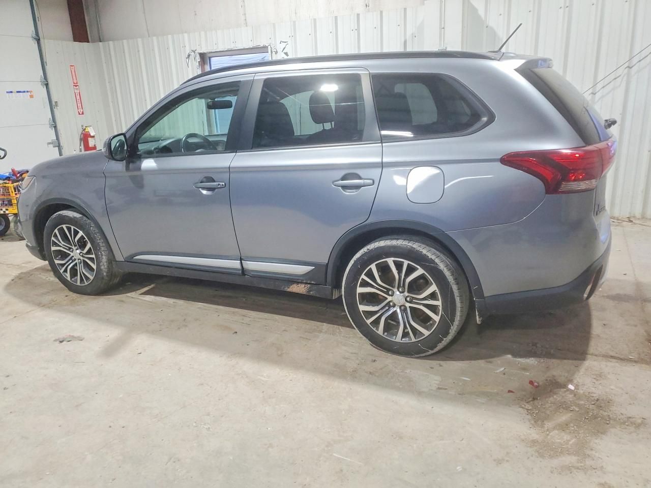 2016 Mitsubishi Outlander se