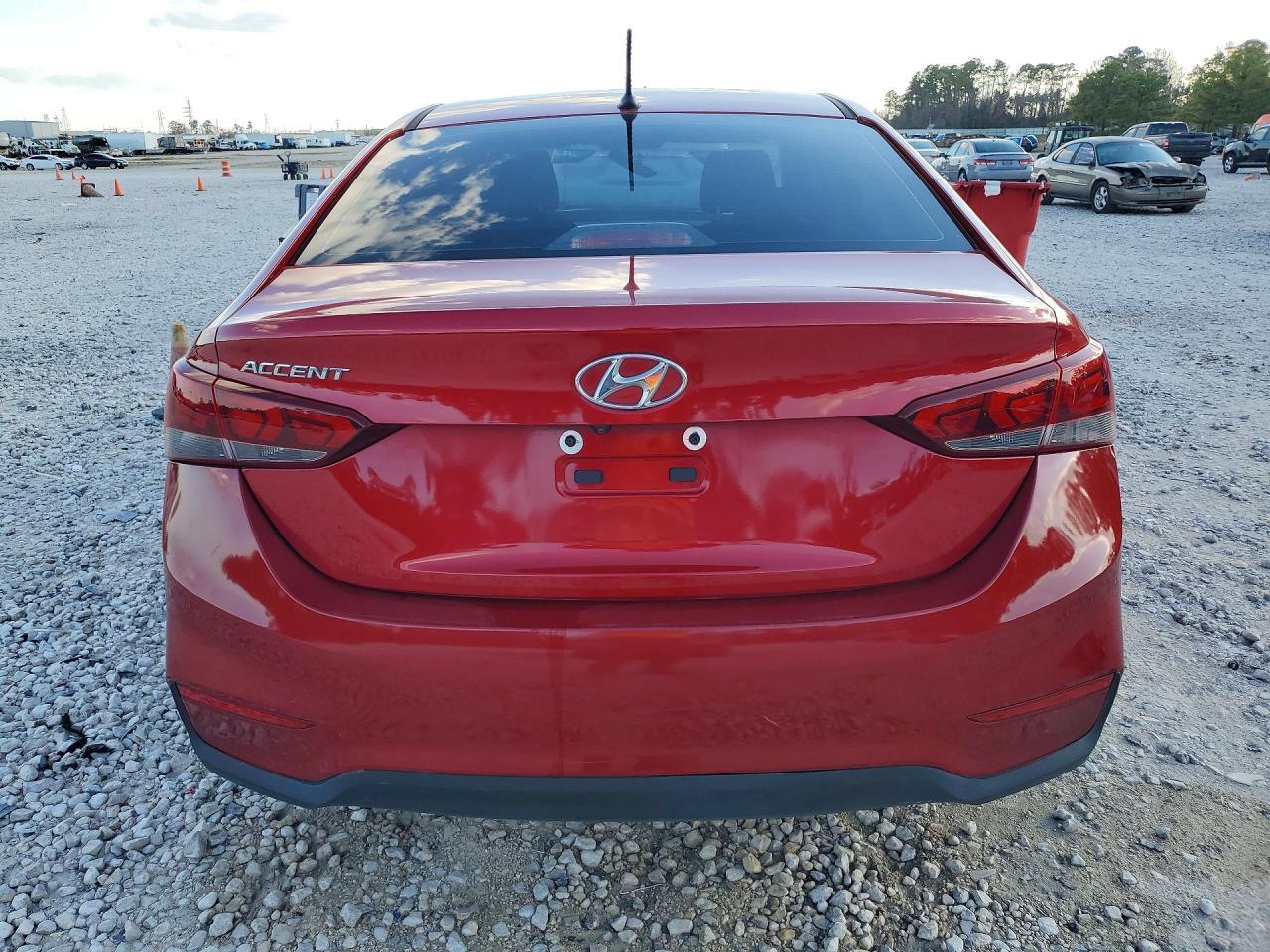 2019 Hyundai Accent se