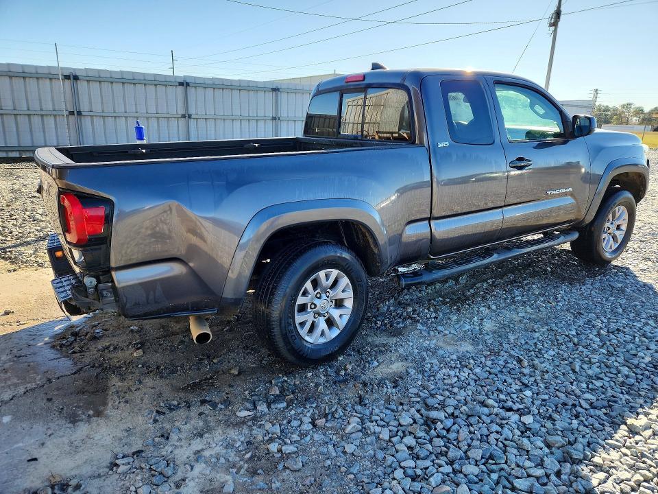 2016 Toyota Tacoma SR5