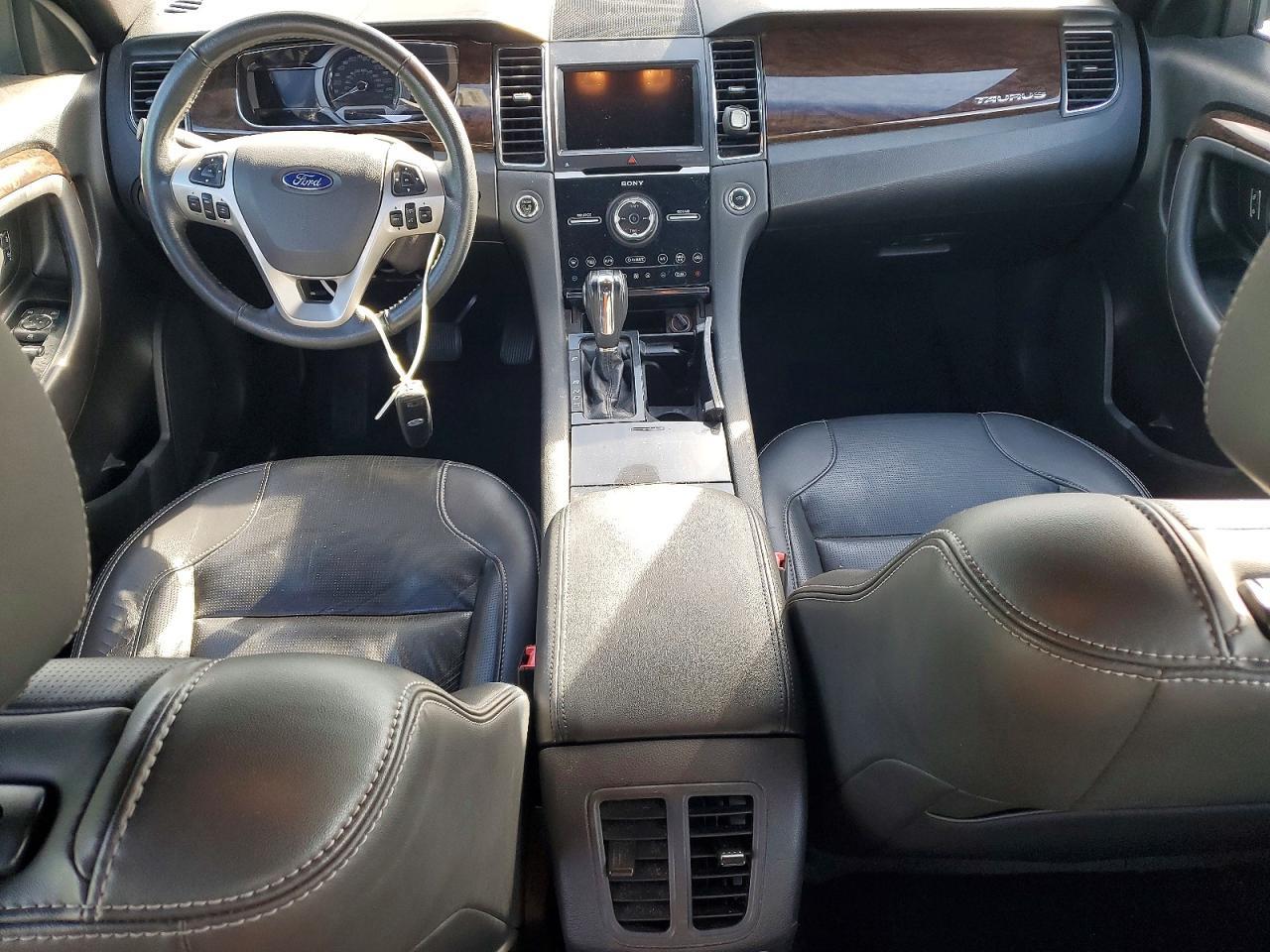 2019 Ford Taurus Limited