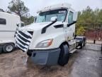 2020 Freightliner Cascadia 116 Semi Truck