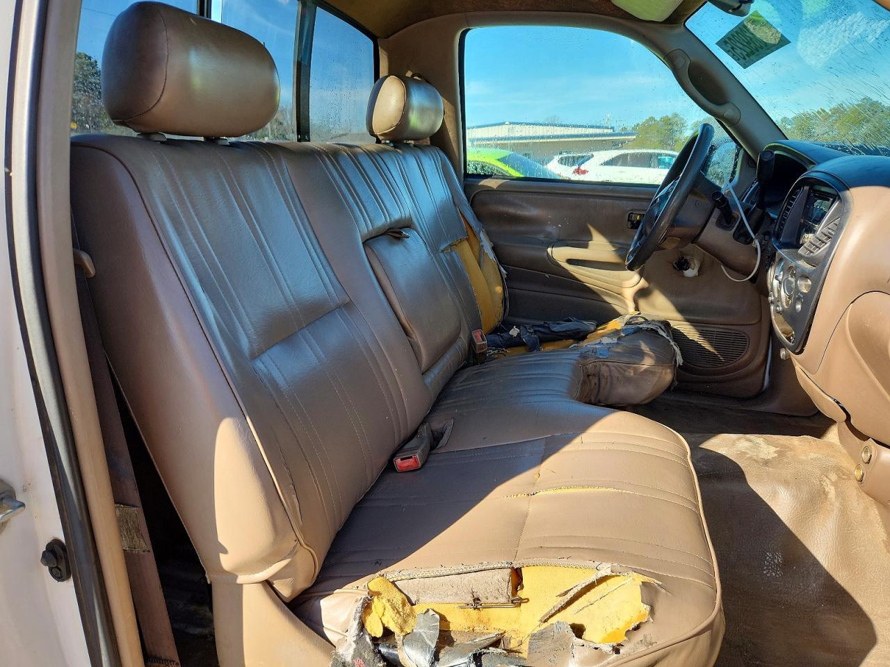 2001 Toyota Tundra Base