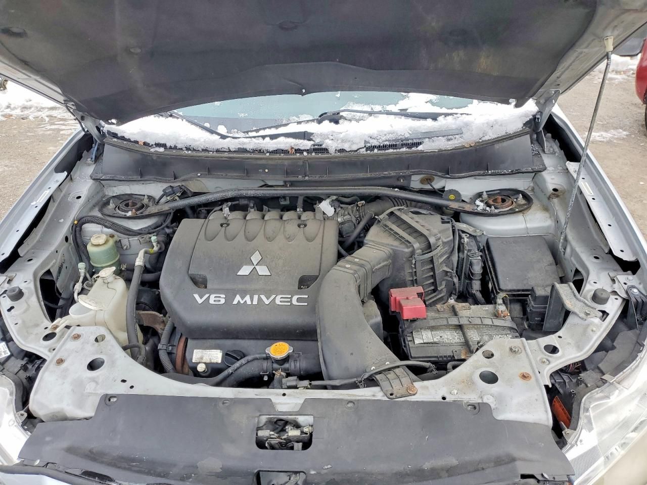 2010 Mitsubishi Outlander xls