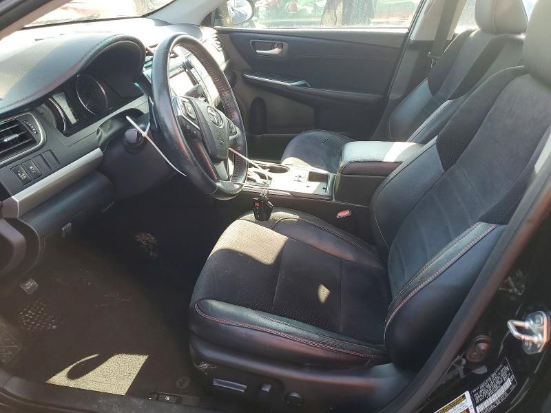 2015 Toyota Camry le