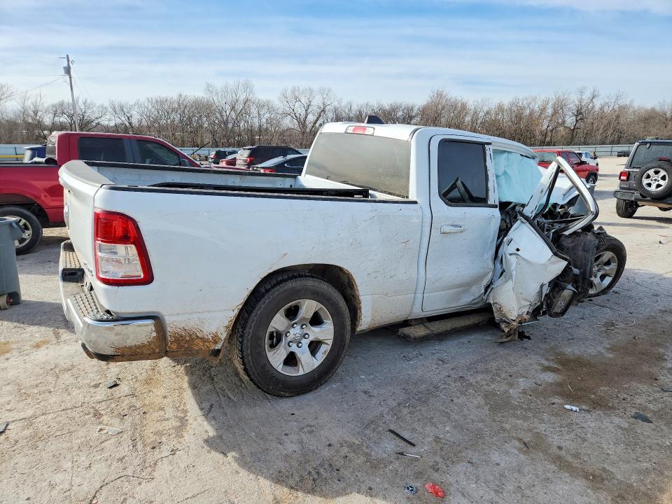 2022 Dodge Ram 1500 big Horn/lone Star