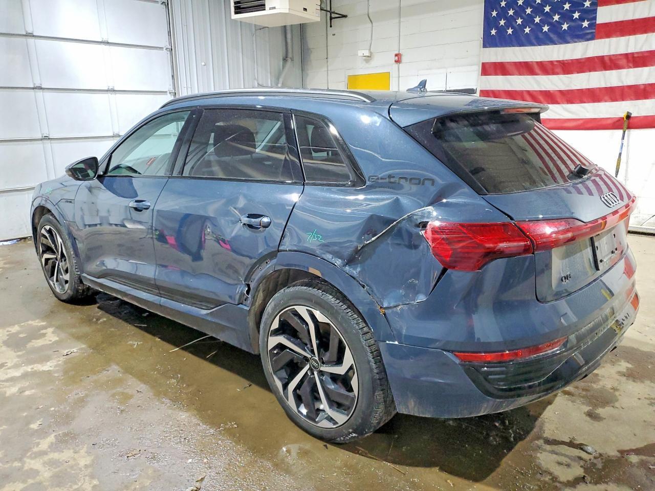 2024 Audi Q8 E-tron Premium Plus