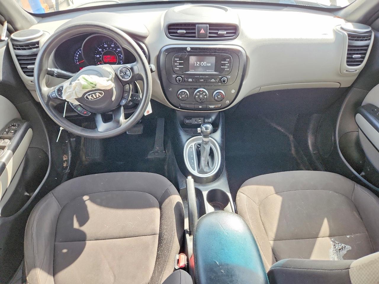 2016 KIA Soul Base