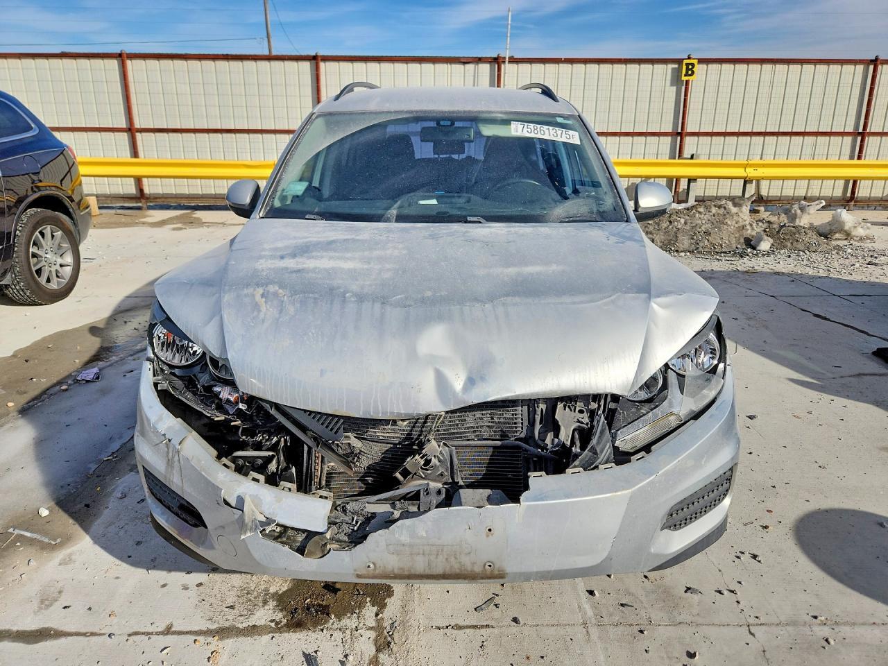 2016 Volkswagen Tiguan s