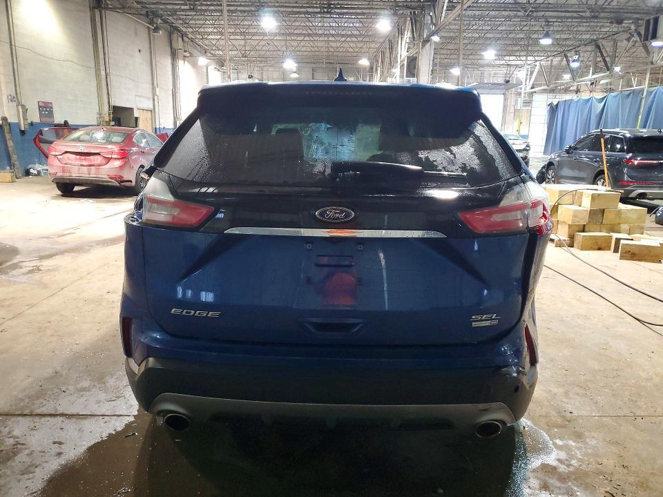 2020 Ford Edge sel