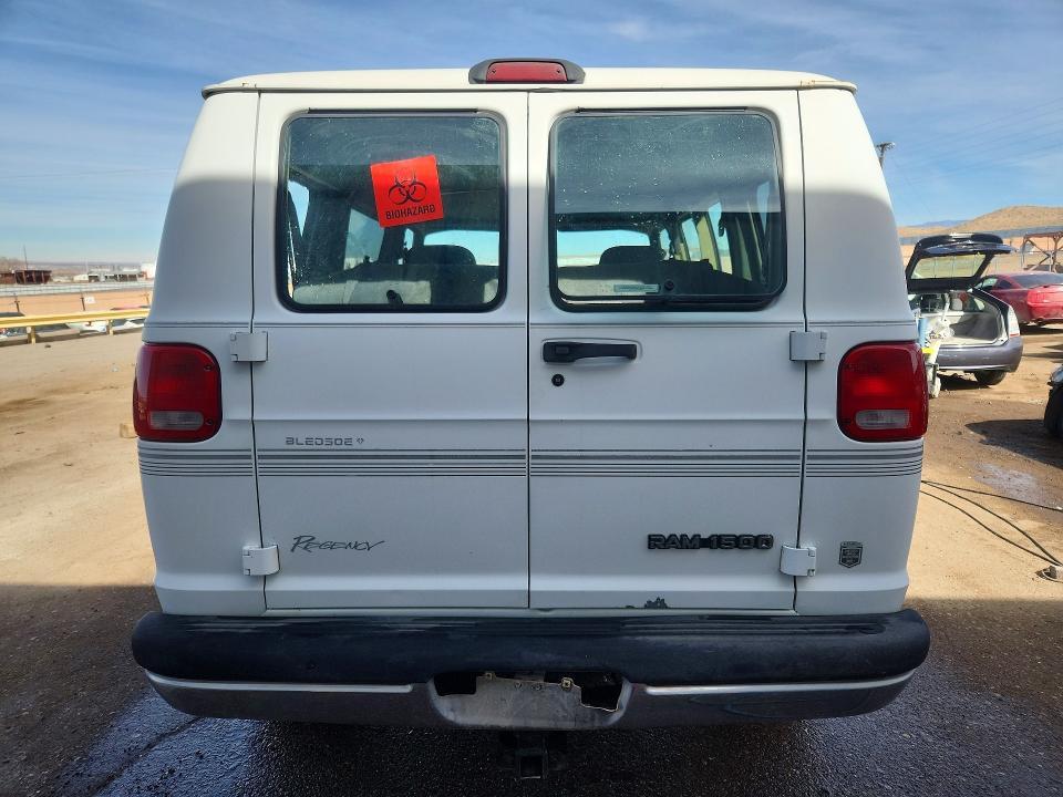 1999 Dodge Ram van B1500