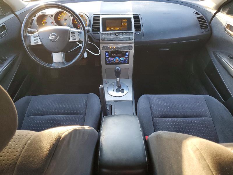 2004 Nissan Maxima
