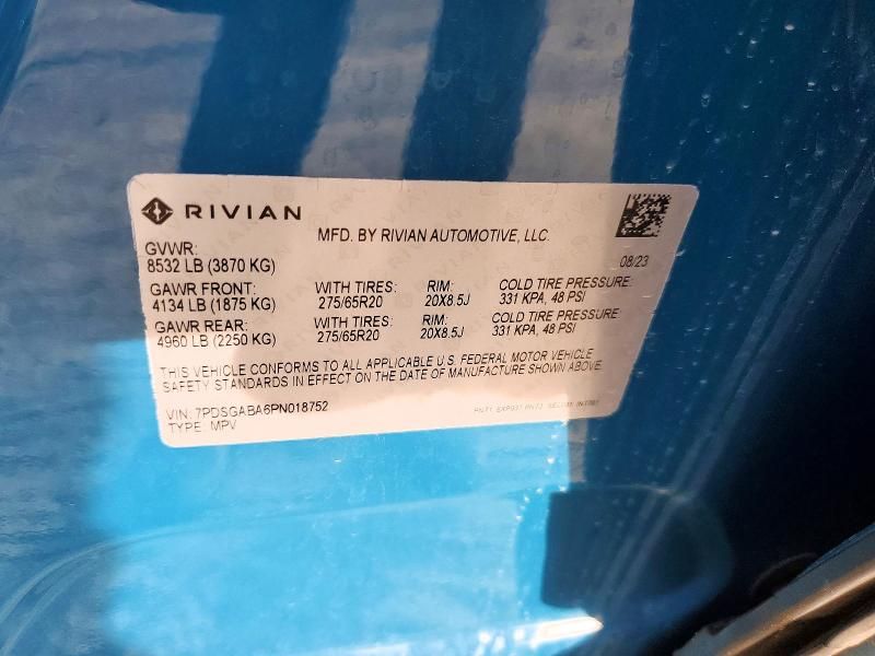 2023 Rivian R1S Adventure