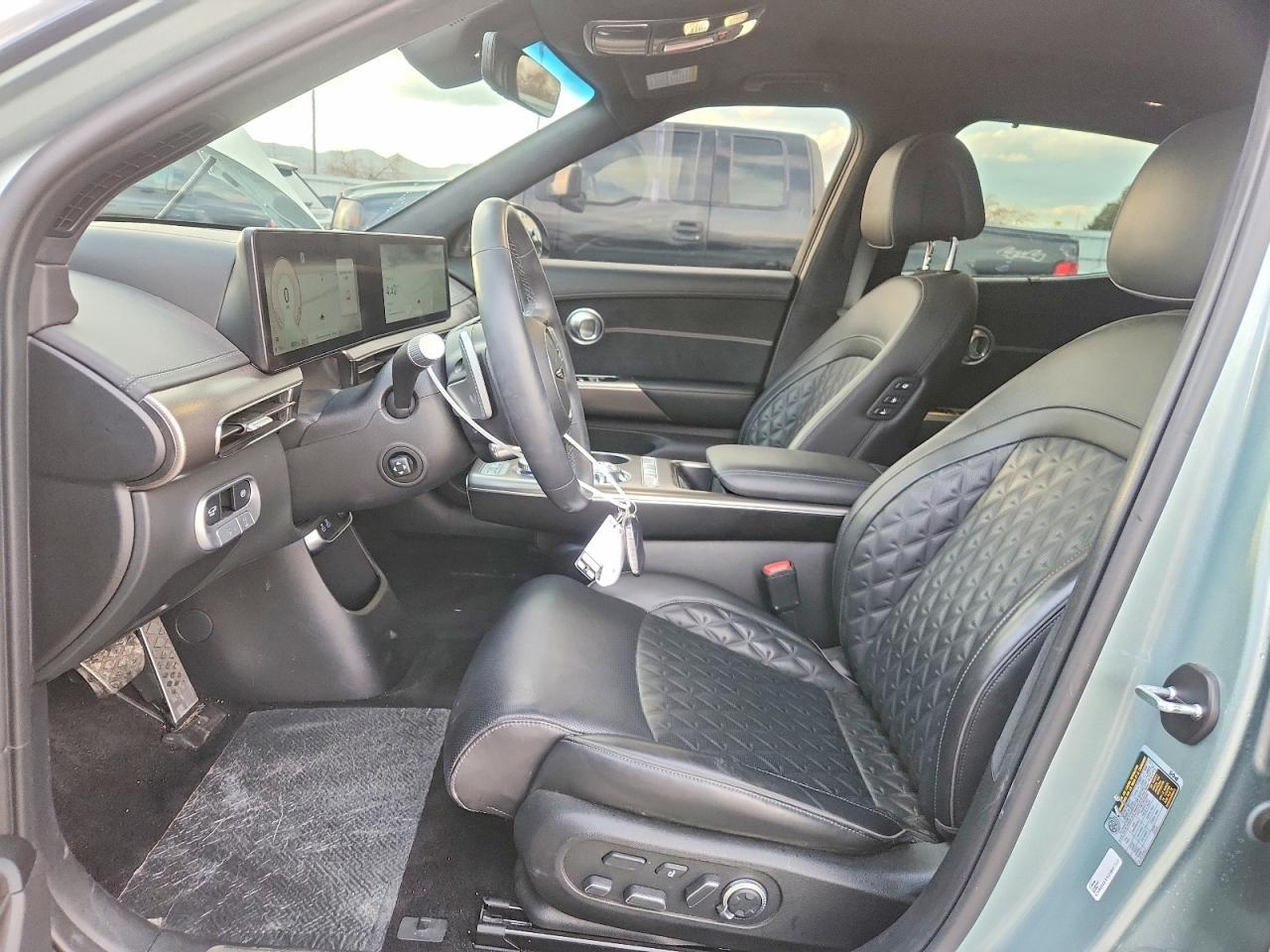 2023 Genesis Gv60 Performance