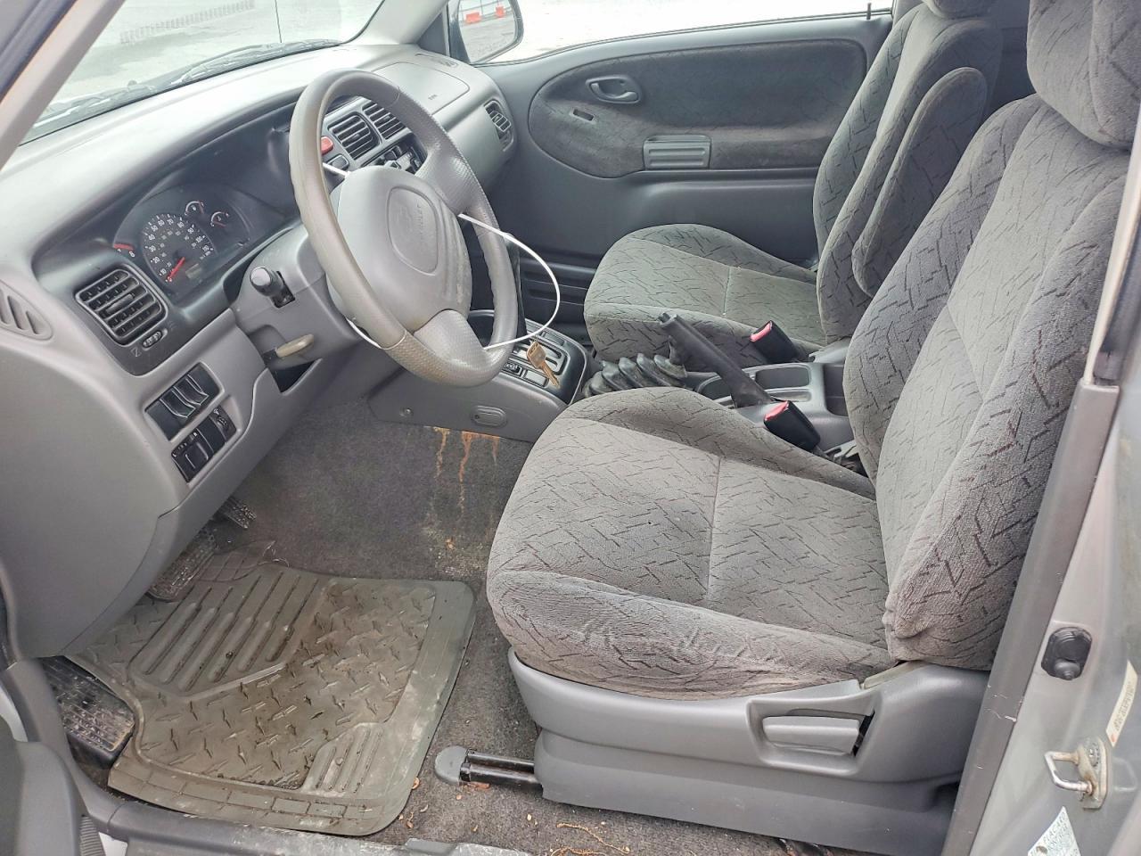 2002 Chevrolet Tracker ZR2