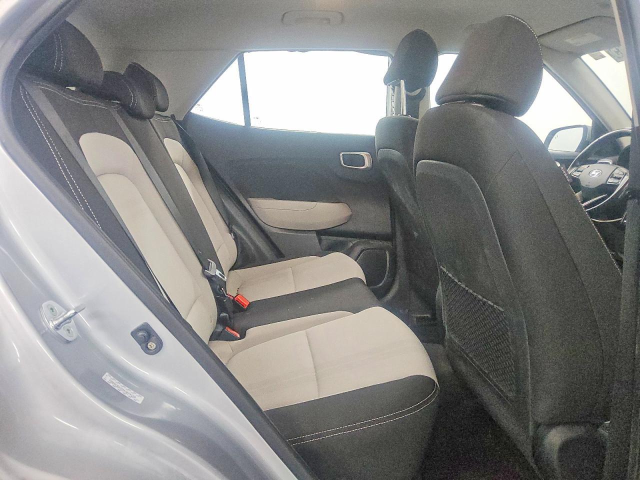 2021 Hyundai Venue sel