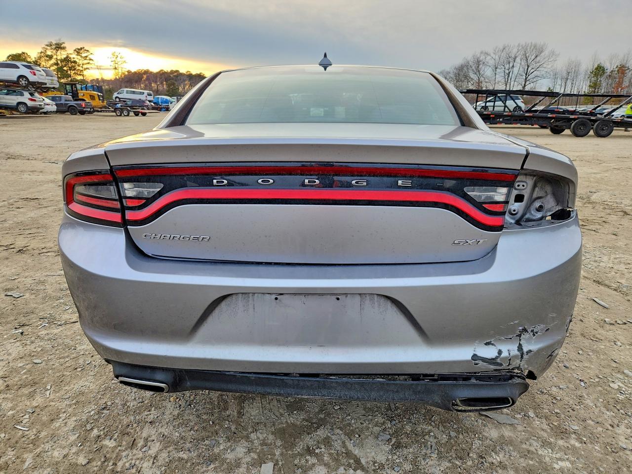 2016 Dodge Charger sxt