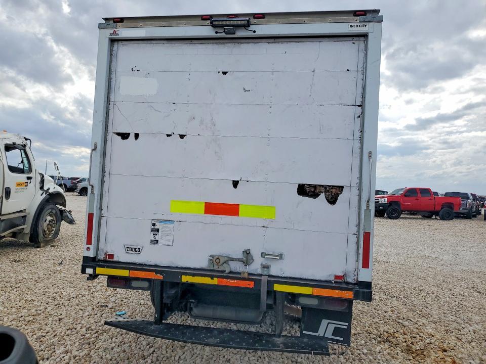 2013 Ford E350 box Truck