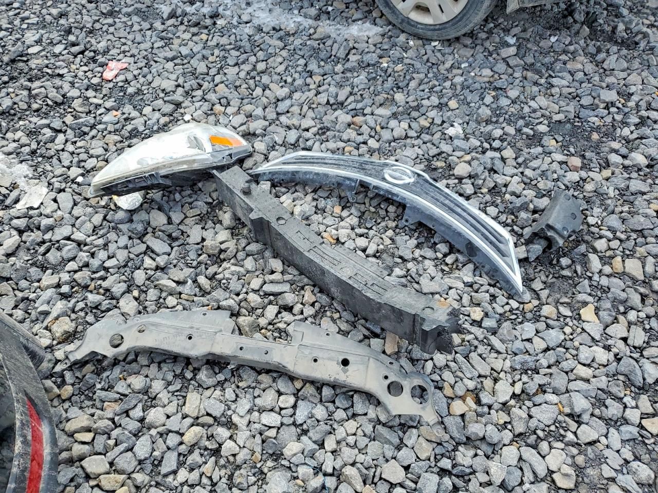 2011 Nissan Versa 1.8 s