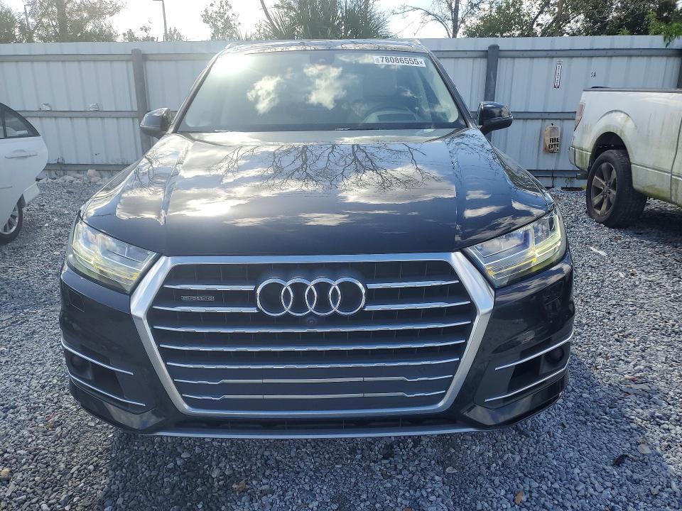 2017 Audi Q7 Prestige
