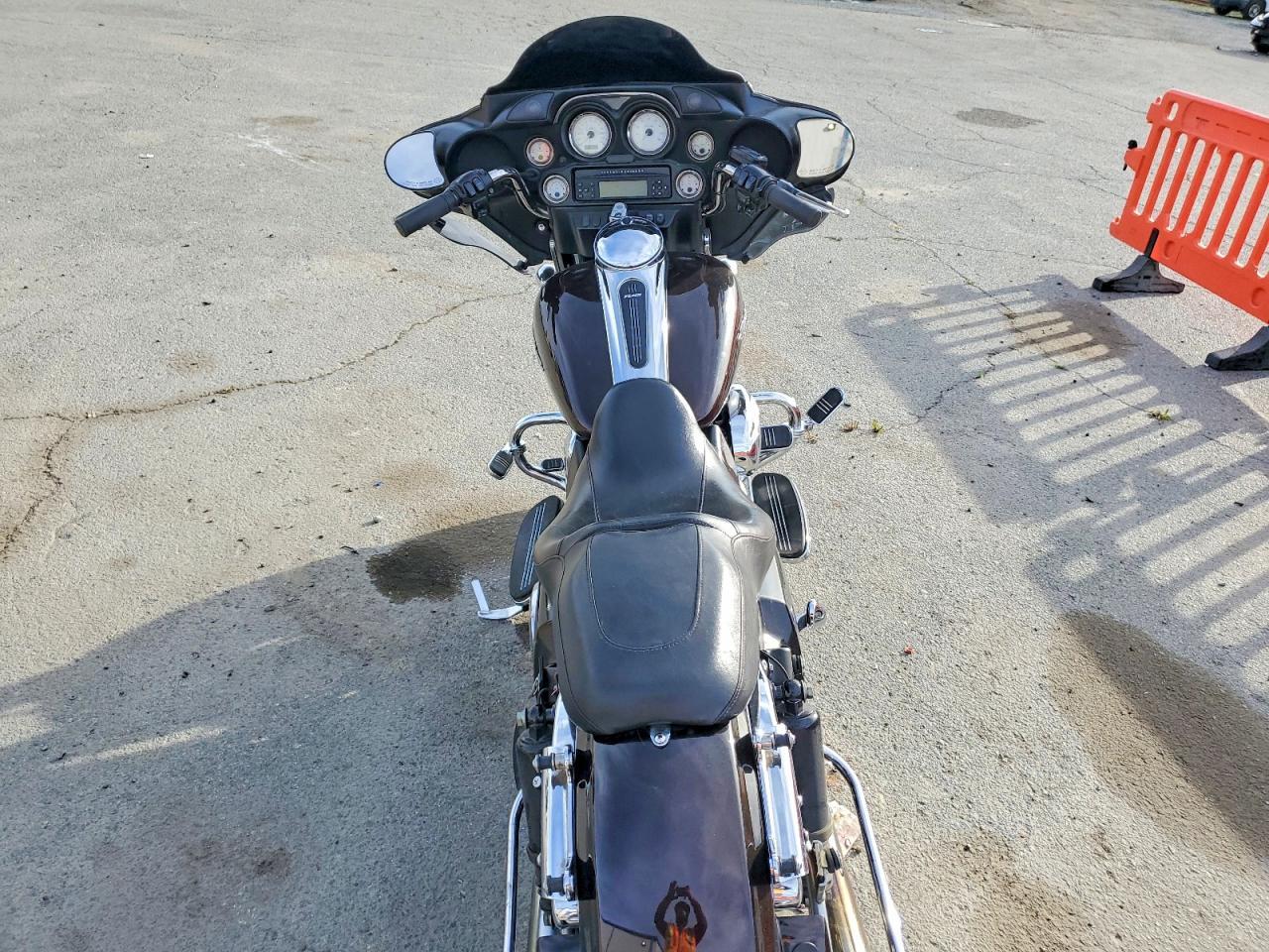 2011 Harley-Davidson Flhx